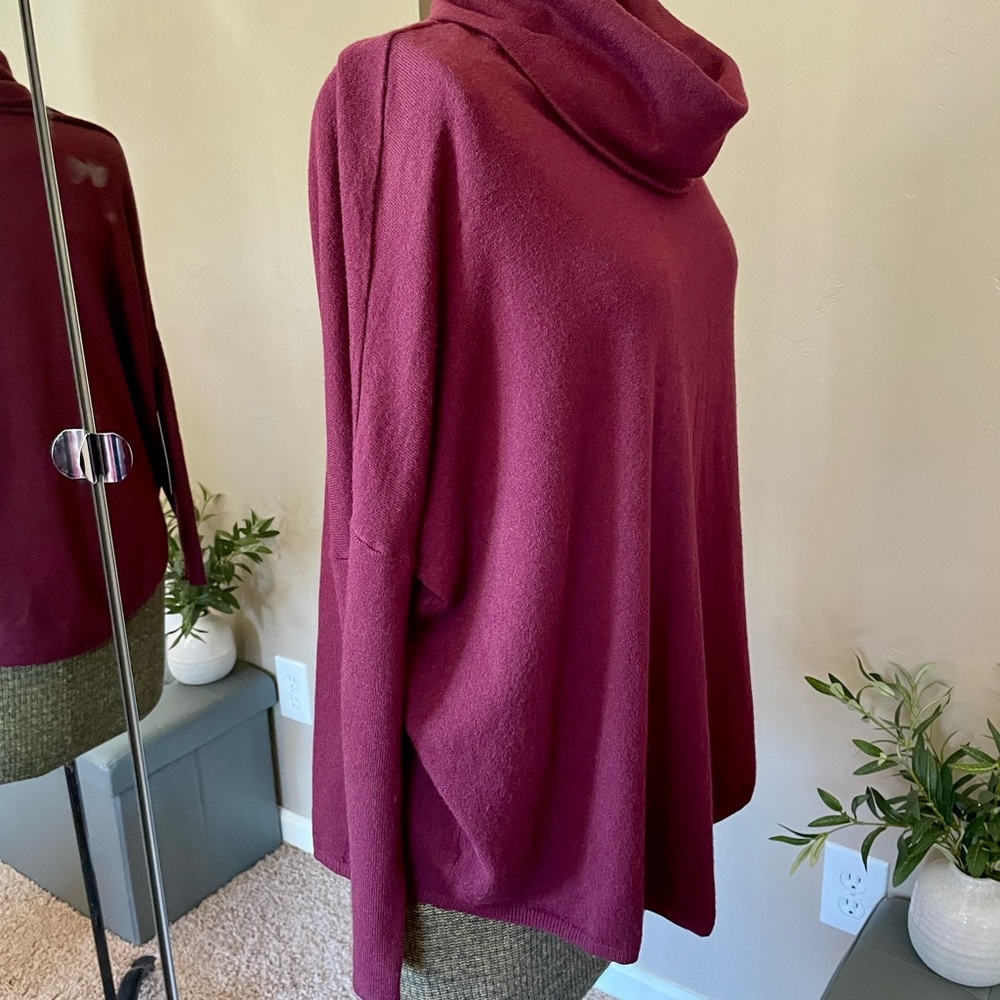 Cyrus Anthropologie Cowl Neck Sweater Burgundy Dolman Sleeve Oversized Size M - Picture 3 of 14